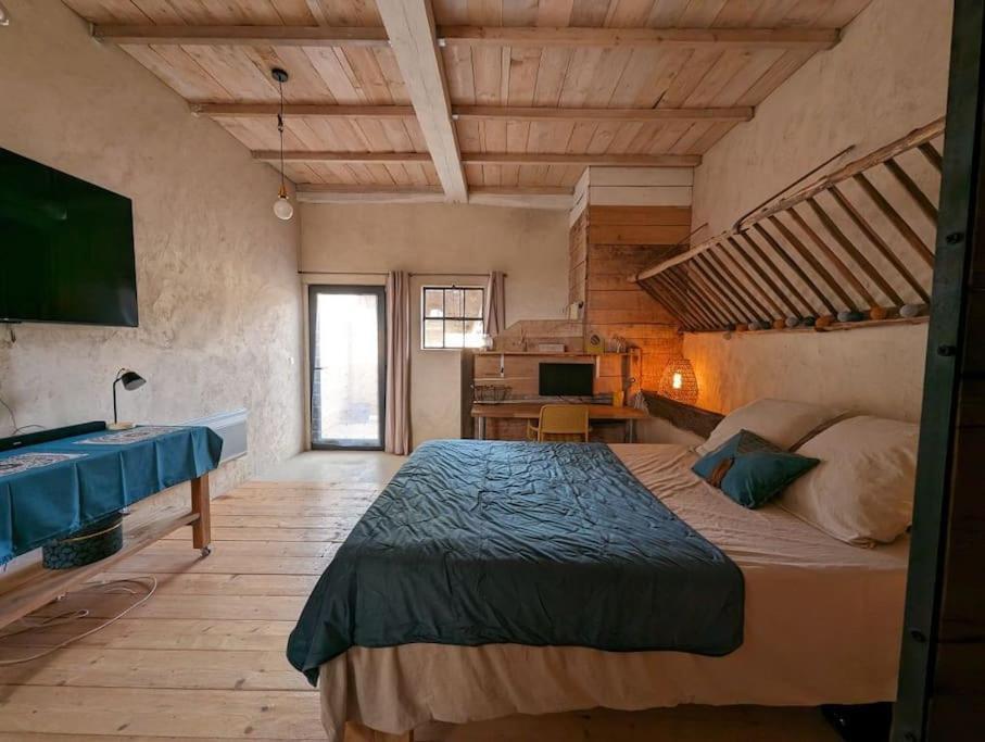 Logement - Studio Independant A Perouges Exterior photo